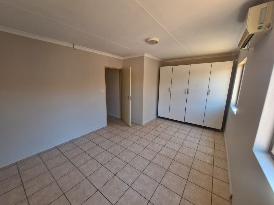 To Let 2 Bedroom Property for Rent in Kathu Northern Cape